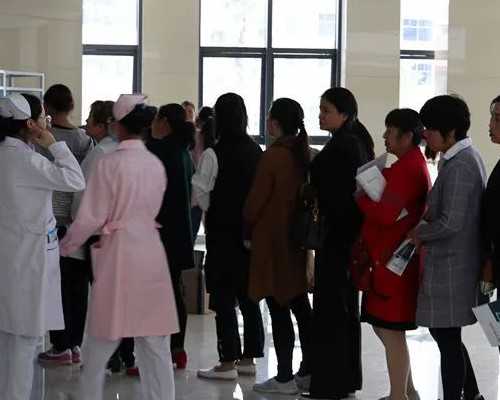 北京哪家代孕公司最好,北京供卵试管医院名单大全附北京供卵试管费用参考